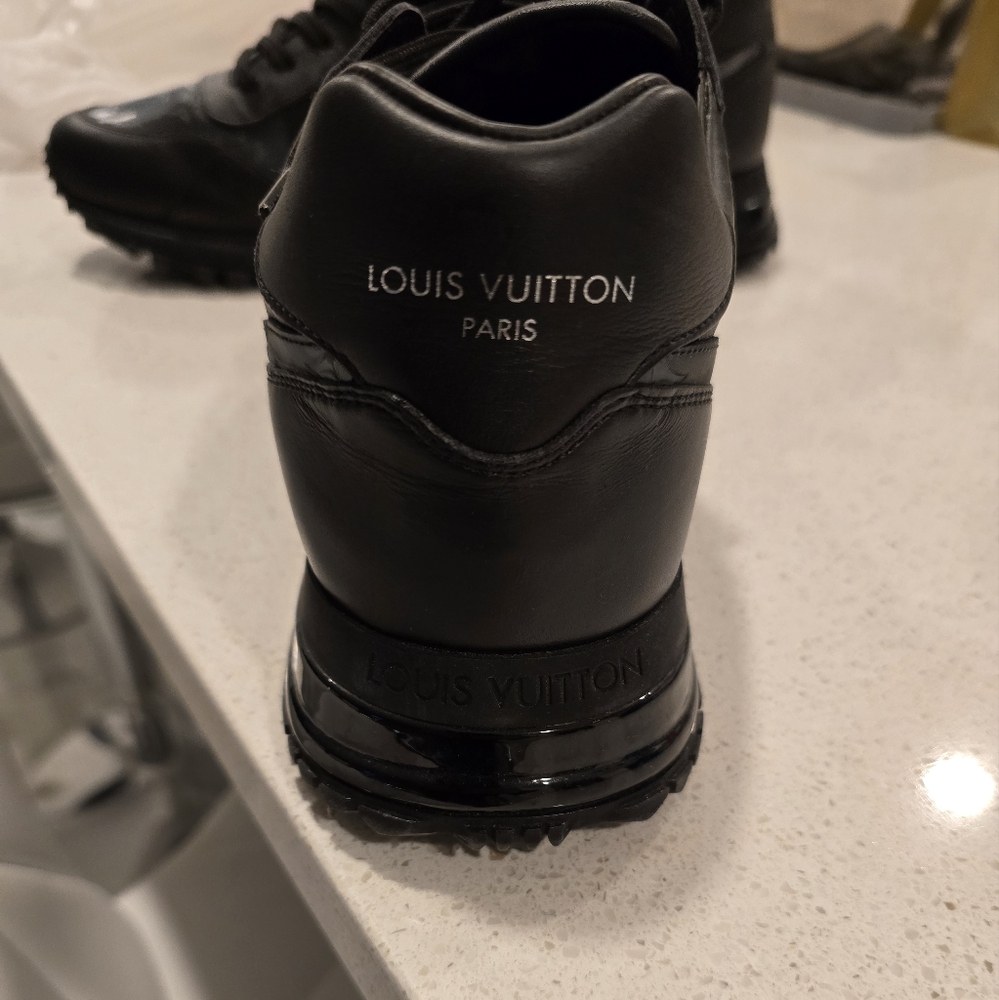 Louis Vuitton Men's Black Shoes